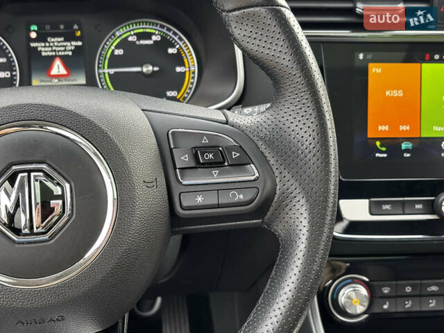 Белый МГ ZS EV, объемом двигателя 0 л и пробегом 45 тыс. км за 14300 $, фото 30 на Automoto.ua