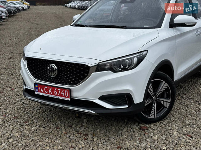 Білий МГ ZS EV, об'ємом двигуна 0 л та пробігом 42 тис. км за 14450 $, фото 20 на Automoto.ua