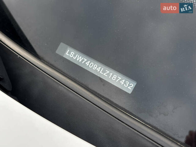 Белый МГ ZS EV, объемом двигателя 0 л и пробегом 45 тыс. км за 14300 $, фото 40 на Automoto.ua