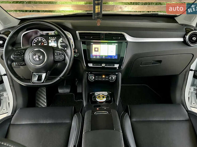 Белый МГ ZS EV, объемом двигателя 0 л и пробегом 45 тыс. км за 16999 $, фото 25 на Automoto.ua