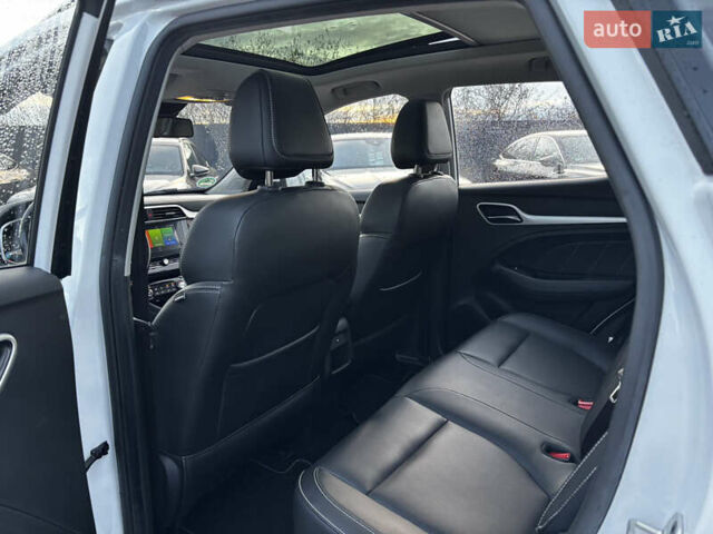 Білий МГ ZS EV, об'ємом двигуна 0 л та пробігом 70 тис. км за 13850 $, фото 41 на Automoto.ua