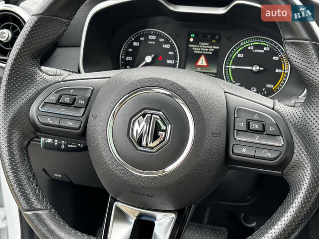 Білий МГ ZS EV, об'ємом двигуна 0 л та пробігом 42 тис. км за 14450 $, фото 42 на Automoto.ua
