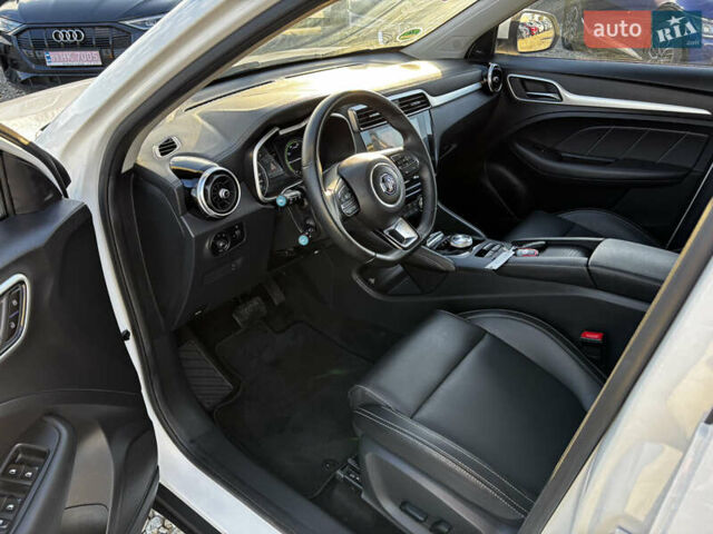 Белый МГ ZS EV, объемом двигателя 0 л и пробегом 34 тыс. км за 14100 $, фото 15 на Automoto.ua