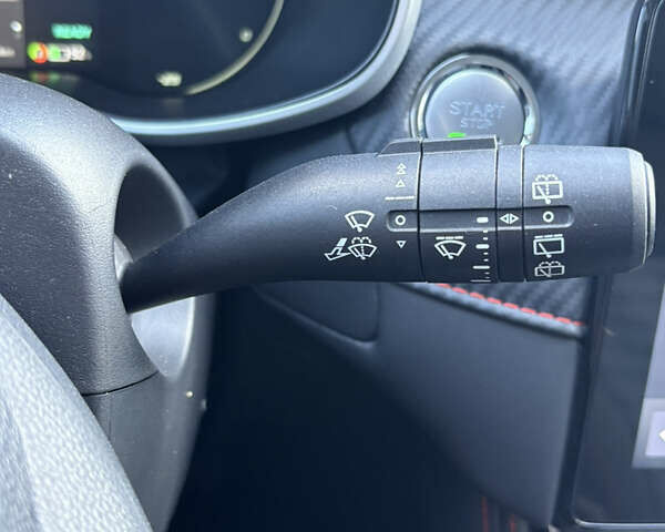 Белый МГ ZS EV, объемом двигателя 0 л и пробегом 77 тыс. км за 15799 $, фото 50 на Automoto.ua