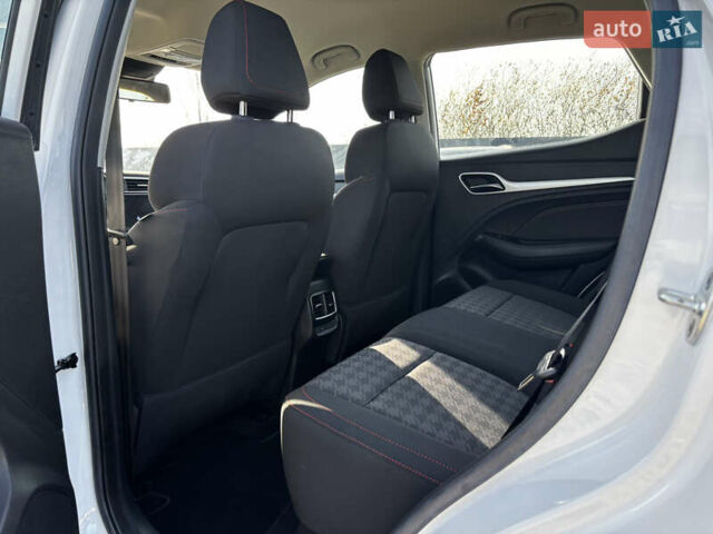 Белый МГ ZS EV, объемом двигателя 0 л и пробегом 46 тыс. км за 15999 $, фото 31 на Automoto.ua