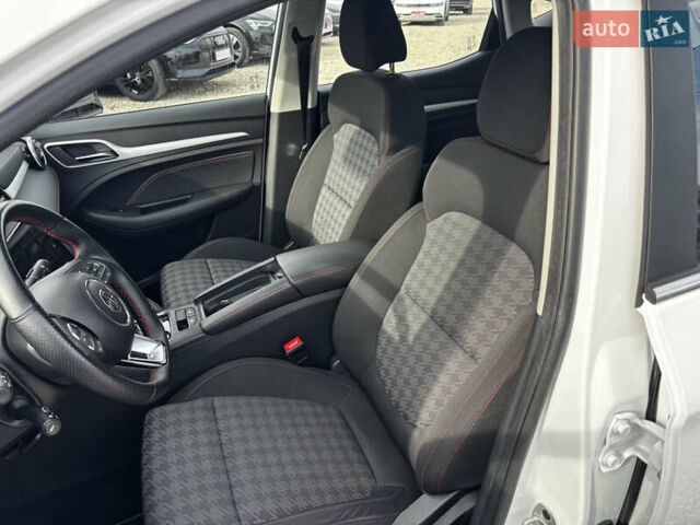 Белый МГ ZS EV, объемом двигателя 0 л и пробегом 57 тыс. км за 15999 $, фото 19 на Automoto.ua