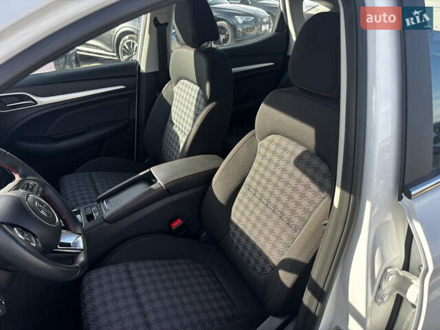 Белый МГ ZS EV, объемом двигателя 0 л и пробегом 46 тыс. км за 15999 $, фото 25 на Automoto.ua