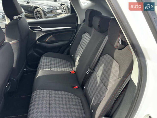 Белый МГ ZS EV, объемом двигателя 0 л и пробегом 57 тыс. км за 15999 $, фото 42 на Automoto.ua