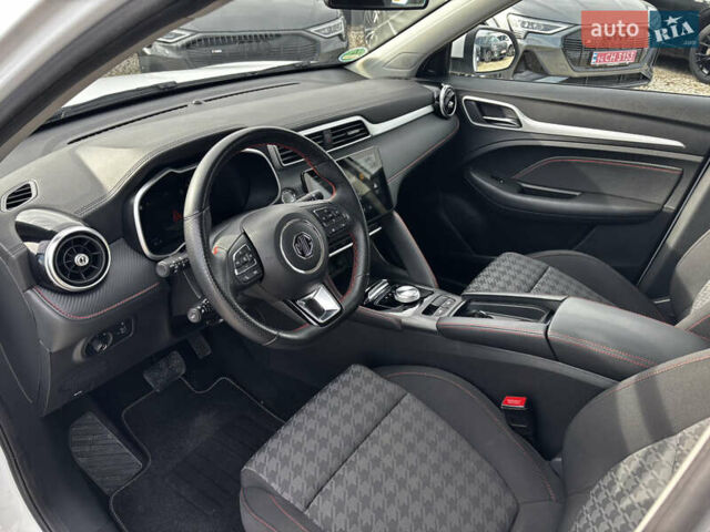 Белый МГ ZS EV, объемом двигателя 0 л и пробегом 57 тыс. км за 15999 $, фото 22 на Automoto.ua