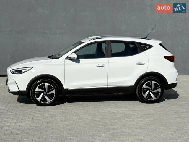 Белый МГ ZS EV, объемом двигателя 0 л и пробегом 77 тыс. км за 15799 $, фото 15 на Automoto.ua