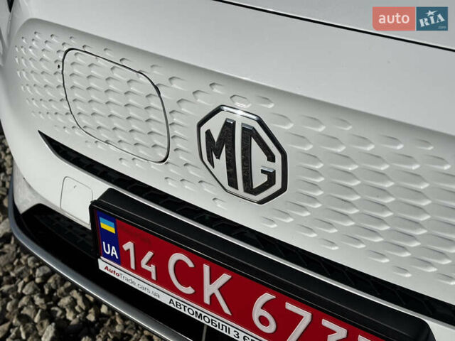 Белый МГ ZS EV, объемом двигателя 0 л и пробегом 46 тыс. км за 15999 $, фото 7 на Automoto.ua