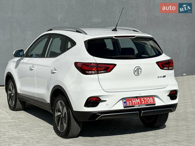 Белый МГ ZS EV, объемом двигателя 0 л и пробегом 77 тыс. км за 15799 $, фото 11 на Automoto.ua