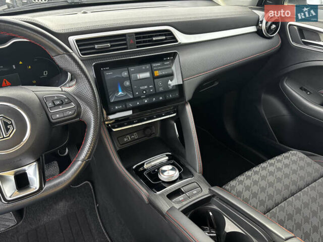 Белый МГ ZS EV, объемом двигателя 0 л и пробегом 57 тыс. км за 15999 $, фото 31 на Automoto.ua