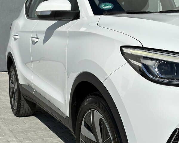 Белый МГ ZS EV, объемом двигателя 0 л и пробегом 77 тыс. км за 15799 $, фото 23 на Automoto.ua