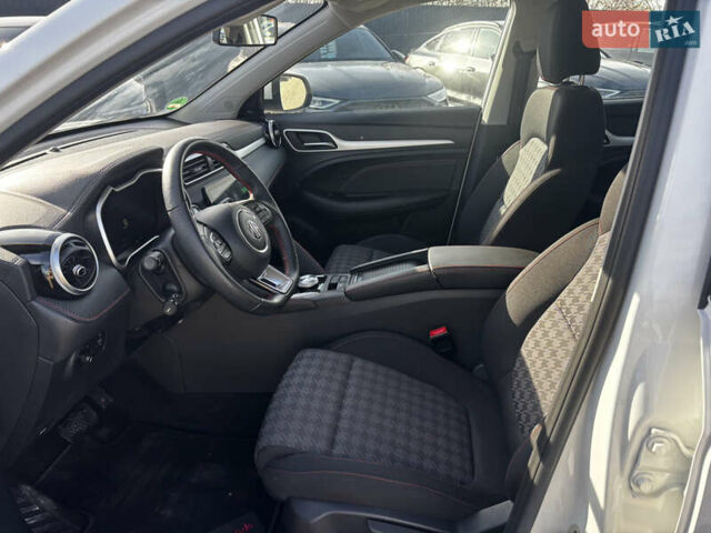 Белый МГ ZS EV, объемом двигателя 0 л и пробегом 46 тыс. км за 15999 $, фото 27 на Automoto.ua