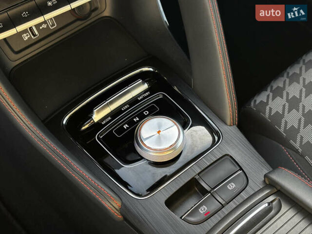 Белый МГ ZS EV, объемом двигателя 0 л и пробегом 46 тыс. км за 15999 $, фото 37 на Automoto.ua