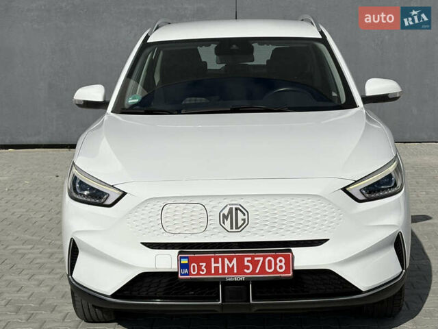 Белый МГ ZS EV, объемом двигателя 0 л и пробегом 77 тыс. км за 15799 $, фото 1 на Automoto.ua