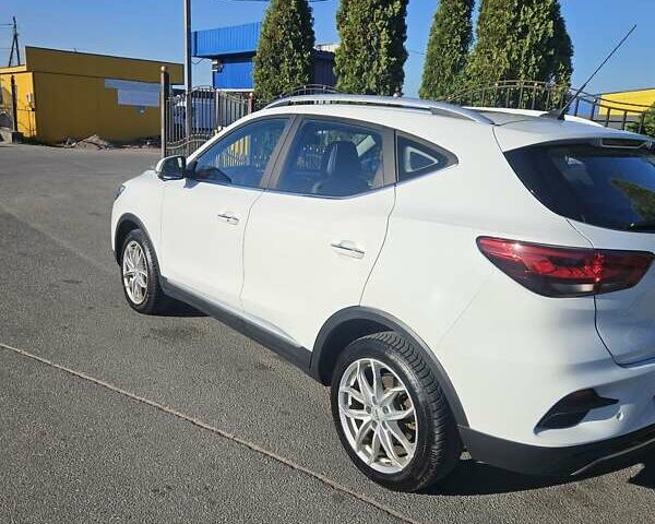 Білий МГ ZS EV, об'ємом двигуна 0 л та пробігом 45 тис. км за 19900 $, фото 10 на Automoto.ua