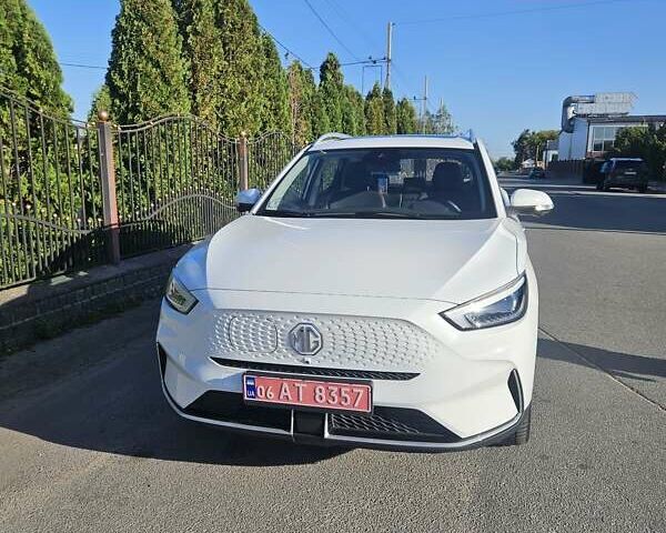 Білий МГ ZS EV, об'ємом двигуна 0 л та пробігом 45 тис. км за 19900 $, фото 12 на Automoto.ua