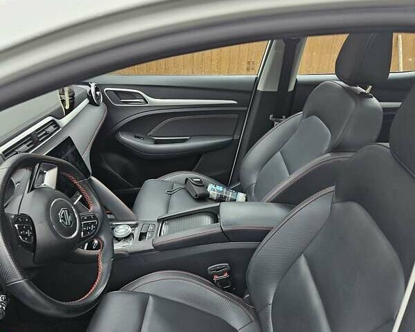 Білий МГ ZS EV, об'ємом двигуна 0 л та пробігом 45 тис. км за 19900 $, фото 18 на Automoto.ua