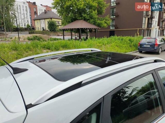 Белый МГ ZS EV, объемом двигателя 0 л и пробегом 35 тыс. км за 18400 $, фото 10 на Automoto.ua