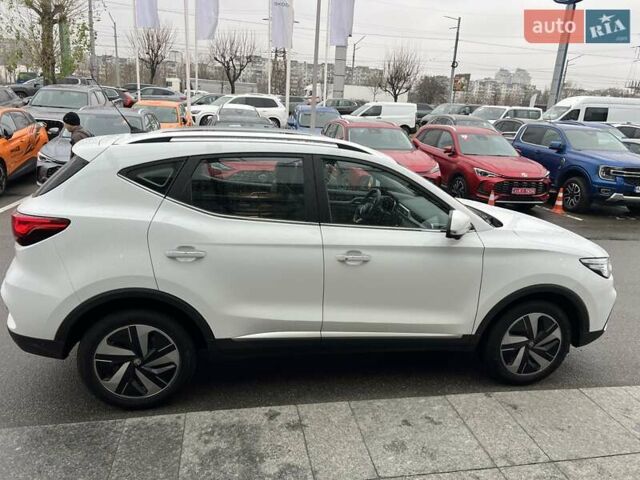 Белый МГ ZS EV, объемом двигателя 0 л и пробегом 32 тыс. км за 17969 $, фото 7 на Automoto.ua
