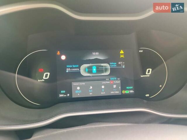 Белый МГ ZS EV, объемом двигателя 0 л и пробегом 35 тыс. км за 18400 $, фото 25 на Automoto.ua