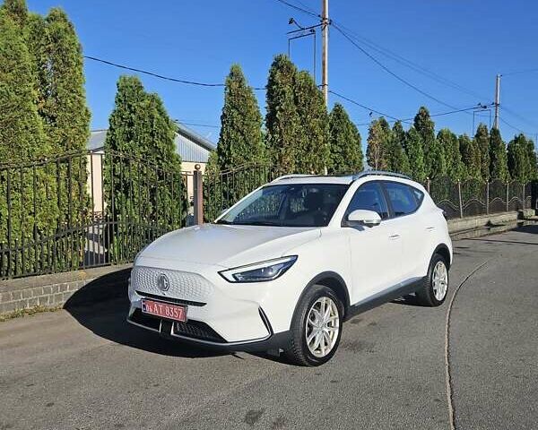 Білий МГ ZS EV, об'ємом двигуна 0 л та пробігом 45 тис. км за 19900 $, фото 8 на Automoto.ua