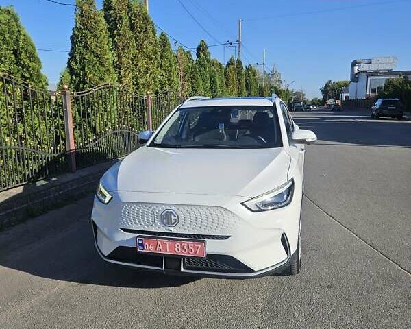 Білий МГ ZS EV, об'ємом двигуна 0 л та пробігом 45 тис. км за 19900 $, фото 7 на Automoto.ua