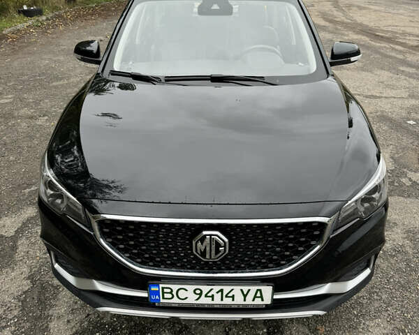 Черный МГ ZS EV, объемом двигателя 0 л и пробегом 42 тыс. км за 15000 $, фото 2 на Automoto.ua