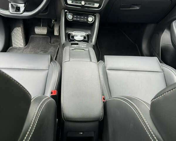 Черный МГ ZS EV, объемом двигателя 0 л и пробегом 42 тыс. км за 15000 $, фото 13 на Automoto.ua