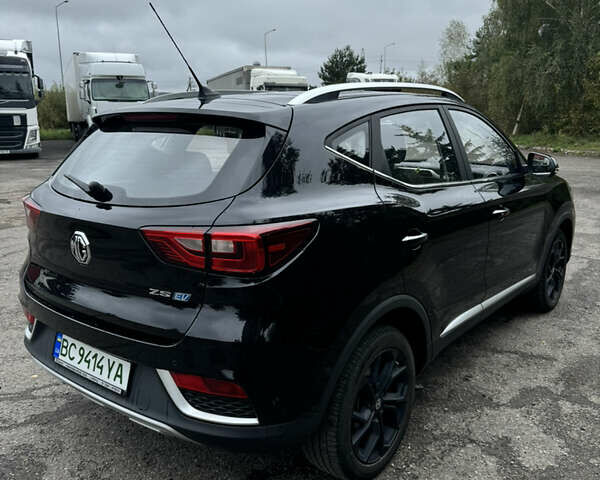 Чорний МГ ZS EV, об'ємом двигуна 0 л та пробігом 28 тис. км за 15000 $, фото 8 на Automoto.ua