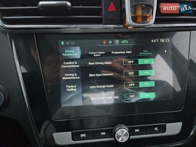 Чорний МГ ZS EV, об'ємом двигуна 0 л та пробігом 182 тис. км за 13200 $, фото 36 на Automoto.ua