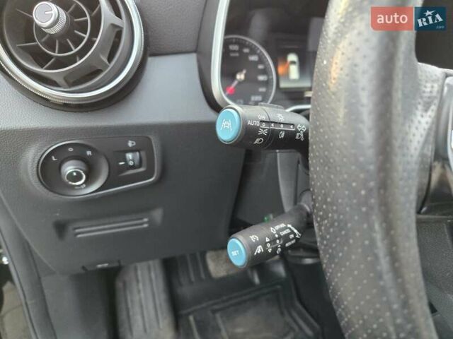 Чорний МГ ZS EV, об'ємом двигуна 0 л та пробігом 182 тис. км за 13200 $, фото 51 на Automoto.ua