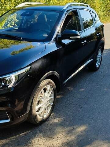 Черный МГ ZS EV, объемом двигателя 0 л и пробегом 41 тыс. км за 14000 $, фото 2 на Automoto.ua