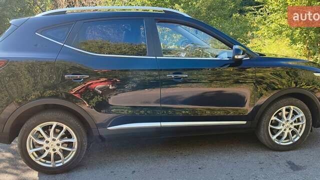 Черный МГ ZS EV, объемом двигателя 0 л и пробегом 41 тыс. км за 14000 $, фото 9 на Automoto.ua