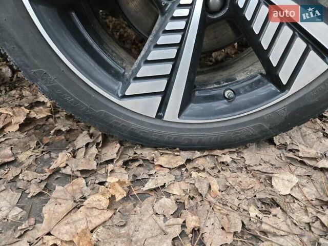 Чорний МГ ZS EV, об'ємом двигуна 0 л та пробігом 182 тис. км за 13200 $, фото 25 на Automoto.ua