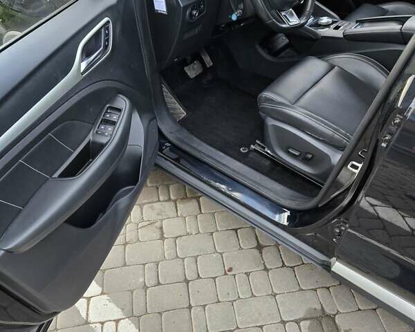 Чорний МГ ZS EV, об'ємом двигуна 0 л та пробігом 182 тис. км за 13200 $, фото 57 на Automoto.ua