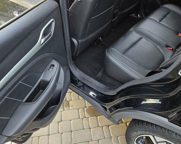 Чорний МГ ZS EV, об'ємом двигуна 0 л та пробігом 182 тис. км за 13200 $, фото 17 на Automoto.ua