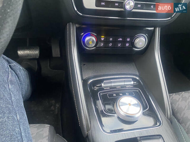 Черный МГ ZS EV, объемом двигателя 0 л и пробегом 53 тыс. км за 13700 $, фото 32 на Automoto.ua
