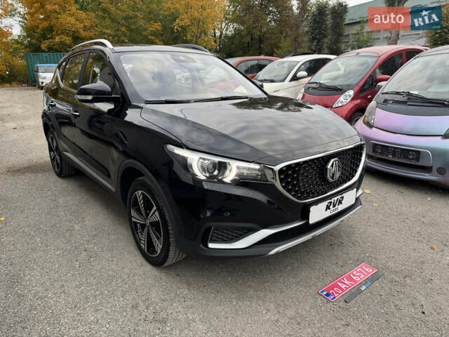 Черный МГ ZS EV, объемом двигателя 0 л и пробегом 98 тыс. км за 13500 $, фото 1 на Automoto.ua