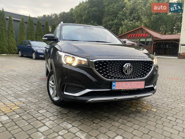 Черный МГ ZS EV, объемом двигателя 0 л и пробегом 53 тыс. км за 13700 $, фото 7 на Automoto.ua