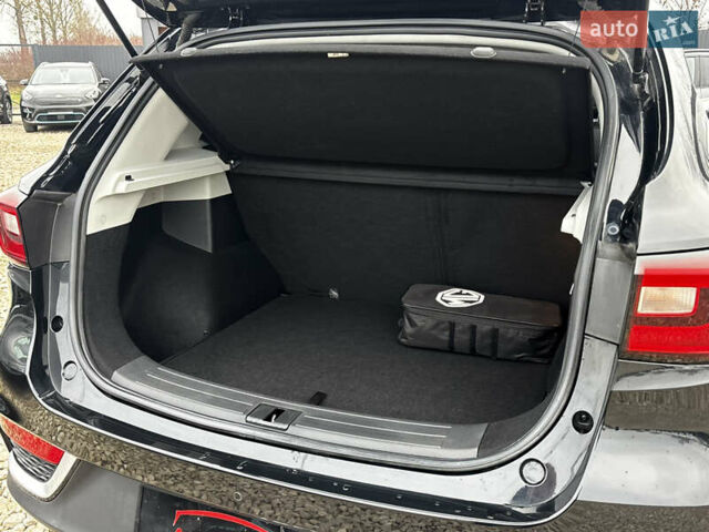 Черный МГ ZS EV, объемом двигателя 0 л и пробегом 84 тыс. км за 13400 $, фото 35 на Automoto.ua