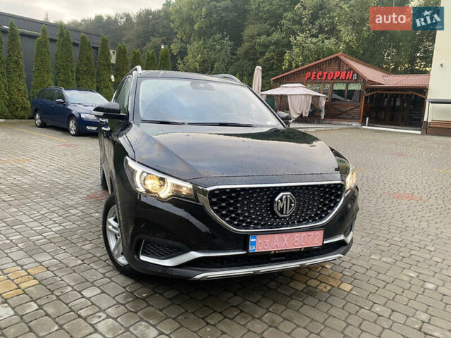 Черный МГ ZS EV, объемом двигателя 0 л и пробегом 53 тыс. км за 13700 $, фото 6 на Automoto.ua