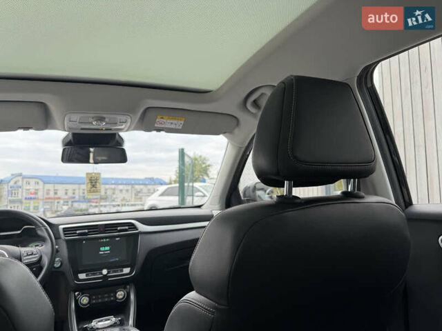 Черный МГ ZS EV, объемом двигателя 0 л и пробегом 98 тыс. км за 13500 $, фото 13 на Automoto.ua