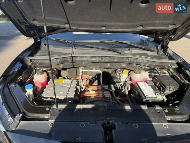 Черный МГ ZS EV, объемом двигателя 0 л и пробегом 68 тыс. км за 13800 $, фото 1 на Automoto.ua