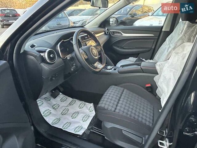 Чорний МГ ZS EV, об'ємом двигуна 0 л та пробігом 17 тис. км за 19550 $, фото 18 на Automoto.ua
