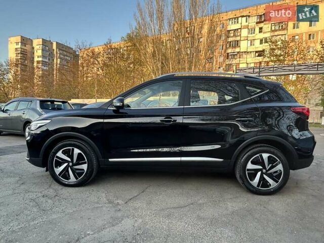 Чорний МГ ZS EV, об'ємом двигуна 0 л та пробігом 17 тис. км за 19550 $, фото 4 на Automoto.ua