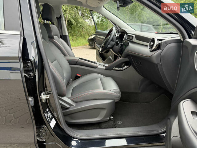 Чорний МГ ZS EV, об'ємом двигуна 0 л та пробігом 27 тис. км за 19500 $, фото 6 на Automoto.ua