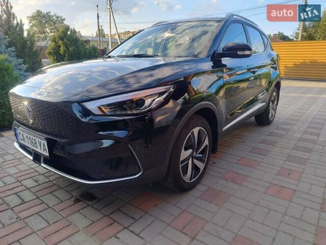 Чорний МГ ZS EV, об'ємом двигуна 0 л та пробігом 14 тис. км за 16400 $, фото 1 на Automoto.ua